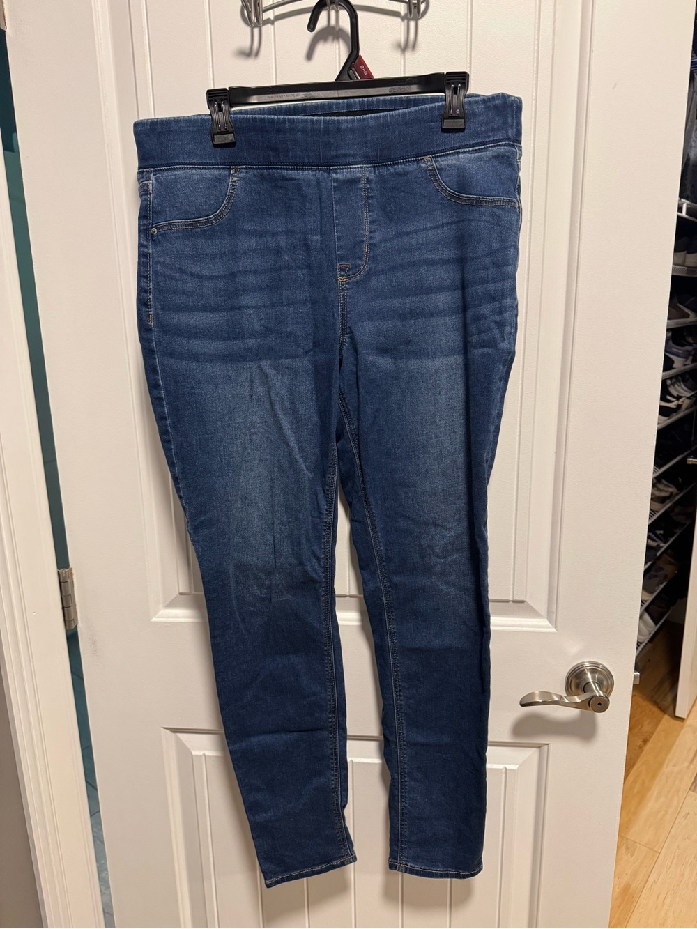 Old Navy Rockstar Pull-On Jeggings